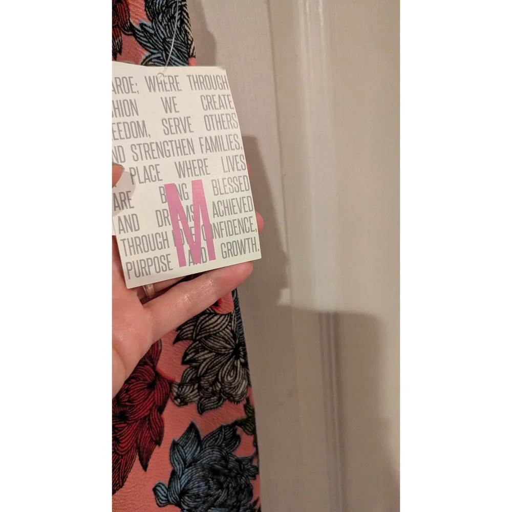 LuLaRoe Cassie Skirt M Pink Floral Lotus Pencil Bodycon Knee Length NWT